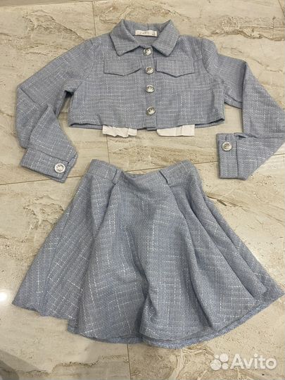 Костюм,пиджак юбка