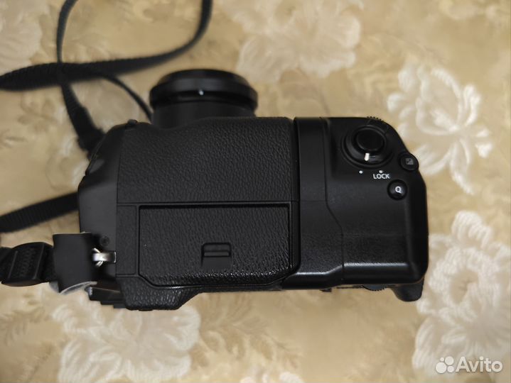 Fujifilm x-h1 +батарейный блок