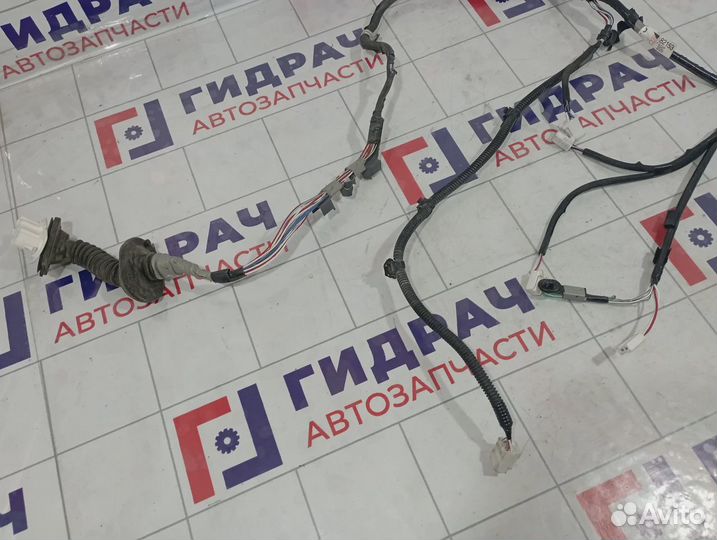 Проводка двери задней правой Toyota Land Cruiser Prado (J150) 82153-60560-B