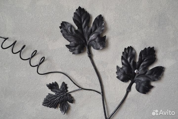 Вешалки настенные кованные из металла - 2 шт