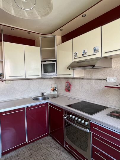 4-к. квартира, 76,3 м², 6/10 эт.