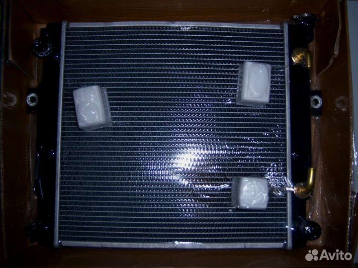 Радиатор toyota 1.5 1DZ2 4Y