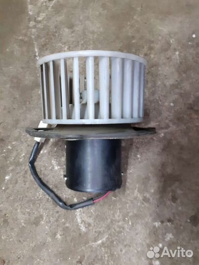 Моторчик печки на Волгу
