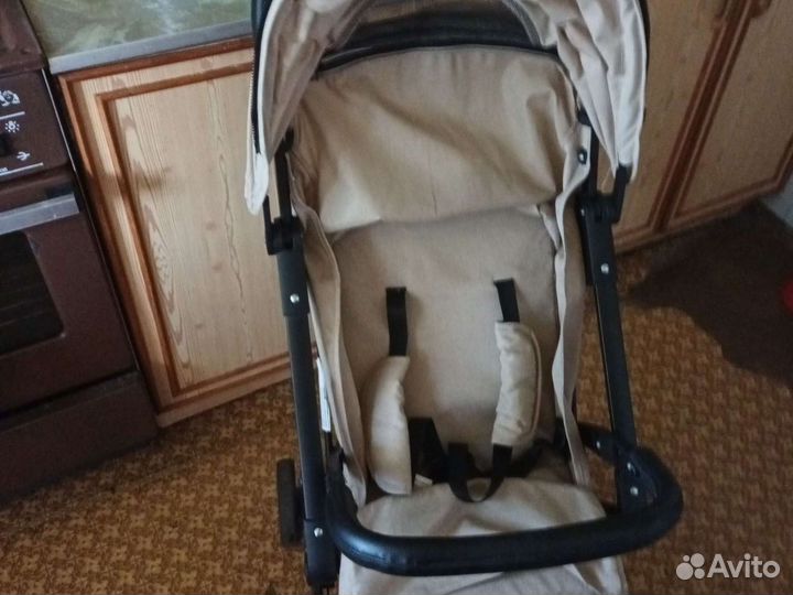 Прогулочная коляска как новая