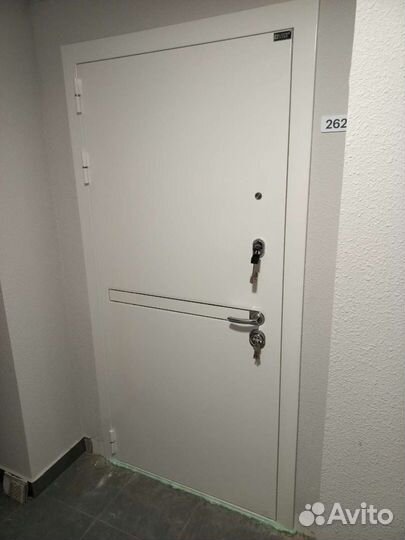 Монтаж входных дверей