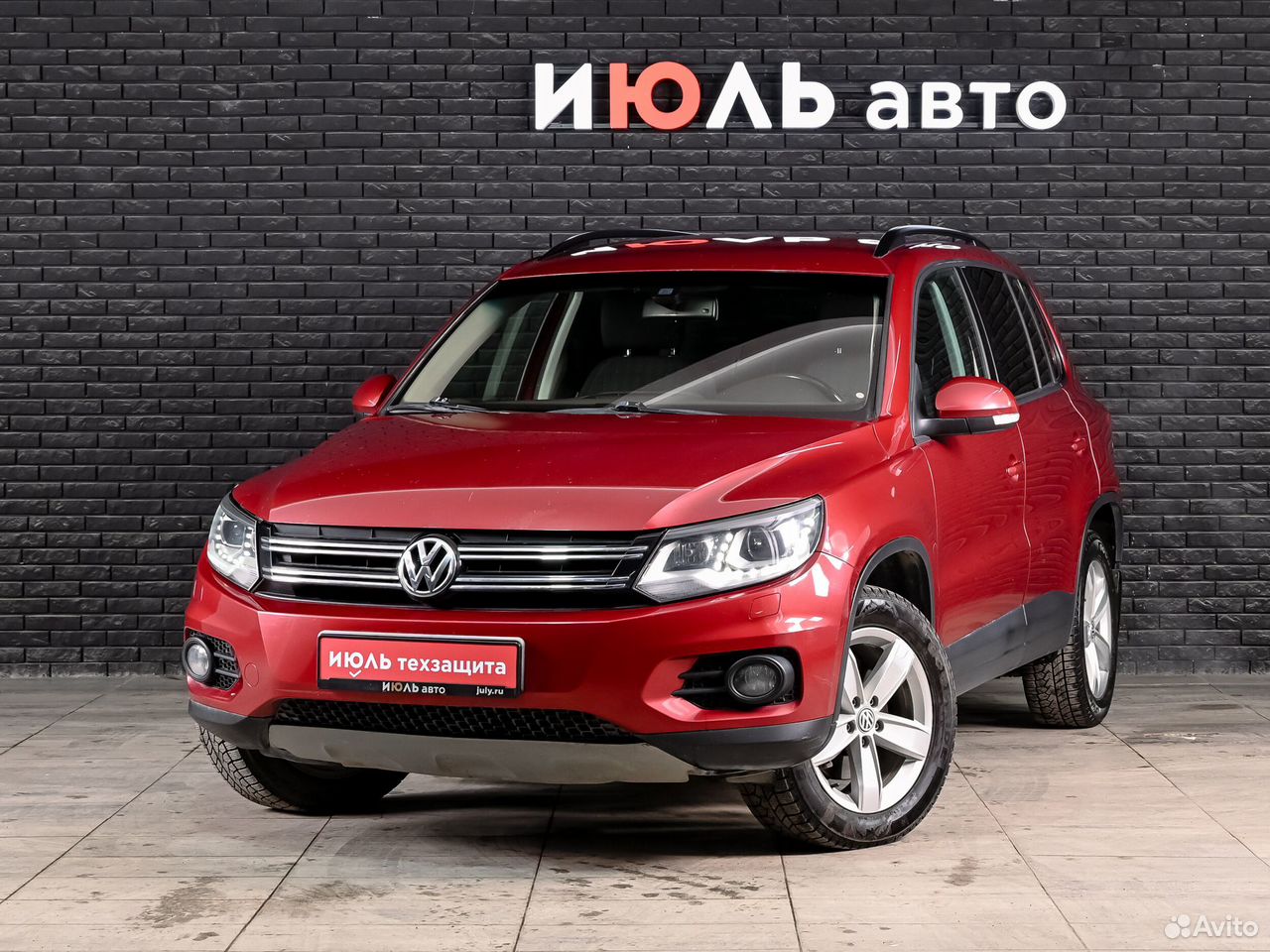 Volkswagen Tiguan 2.0 AT, 2012, 254 270 км