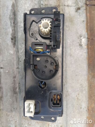 Блок управления отопителем Daewoo Nubira