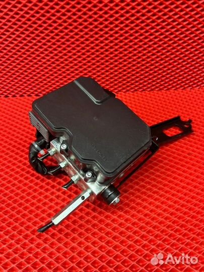 Блок ABS Toyota Roomy M900A 1KR-FE 2023