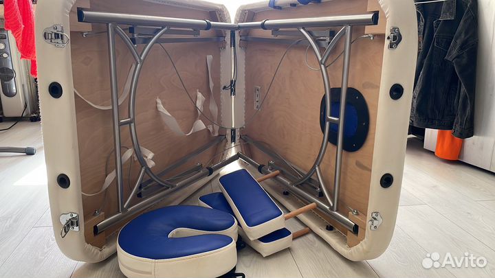 Массажный стол складной с вырезом