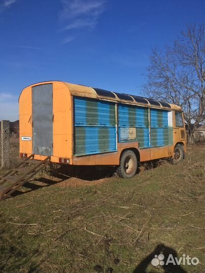 Пчёлы - Пчело прицеп - Пчело павильон улья