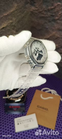 Часы скелетон