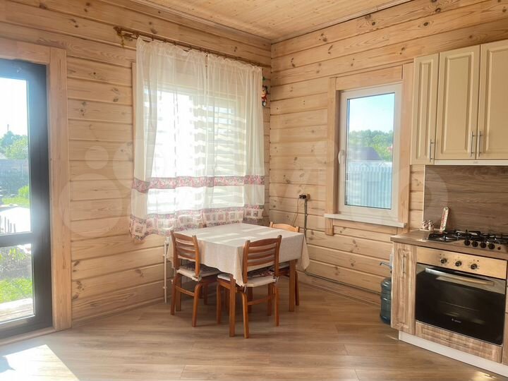 Коттедж 140 м² на участке 10 сот.