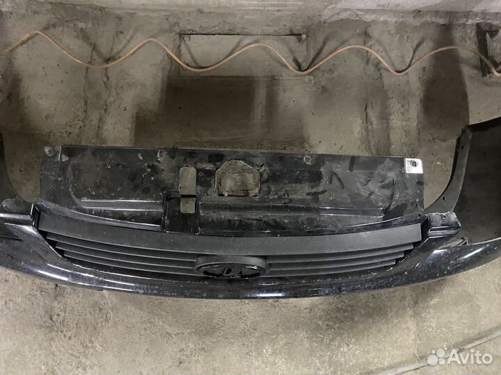 Бампер передний на LADA priora 1