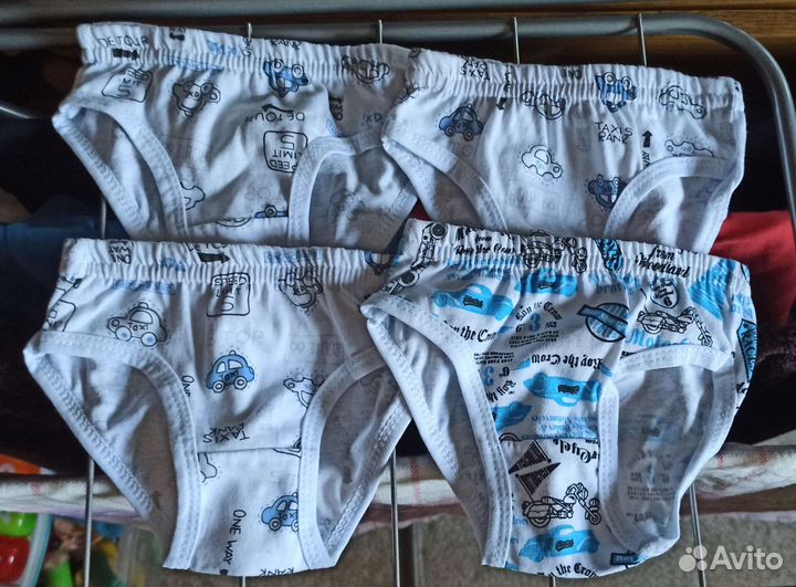 Плавки на мальчика новые