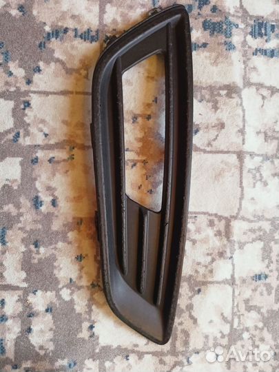 Накладка на противотуманные фары левая, форд