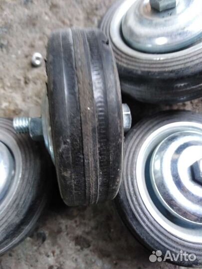 Колёсики металлические с резиной