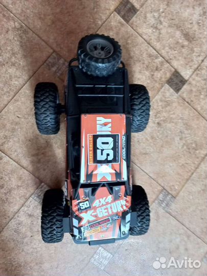 Радиоуправляемая машина для бездорожья