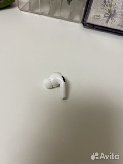 Левый наушник apple AirPods Pro 2