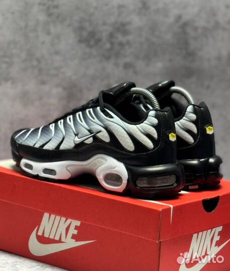 Кроссовки Nike Tn Plus (Арт.58988)