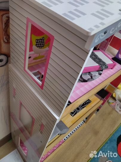 Большой кукольный домик деревянный