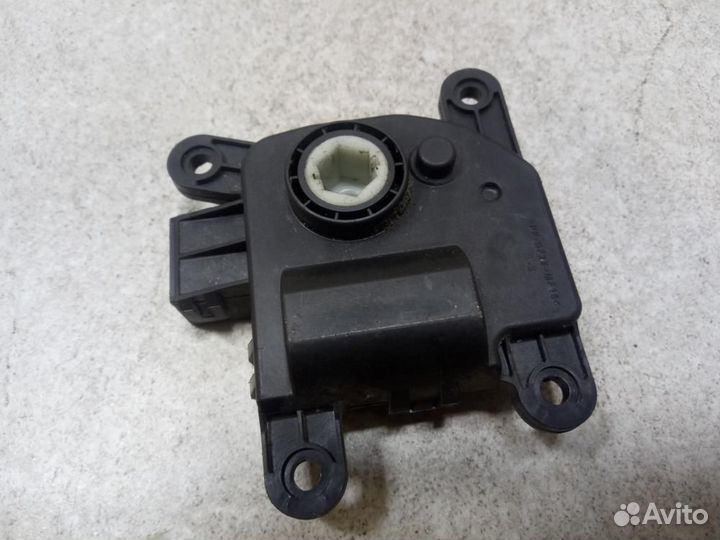 Сервопривод заслонок печки Hyundai Solaris RB 2010