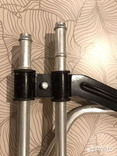 Радиатор гура Nissan Maxima