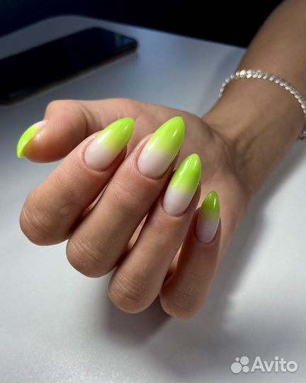 Мастер маникюра