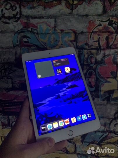 iPad 4 mini (Возможен обмен)