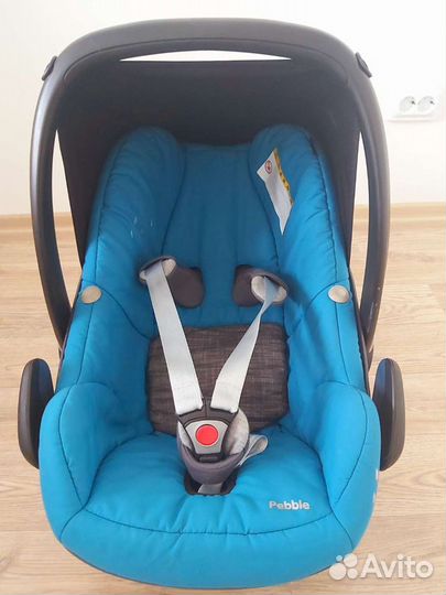 Автолюлька maxi cosi pebble + адаптеры в подарок