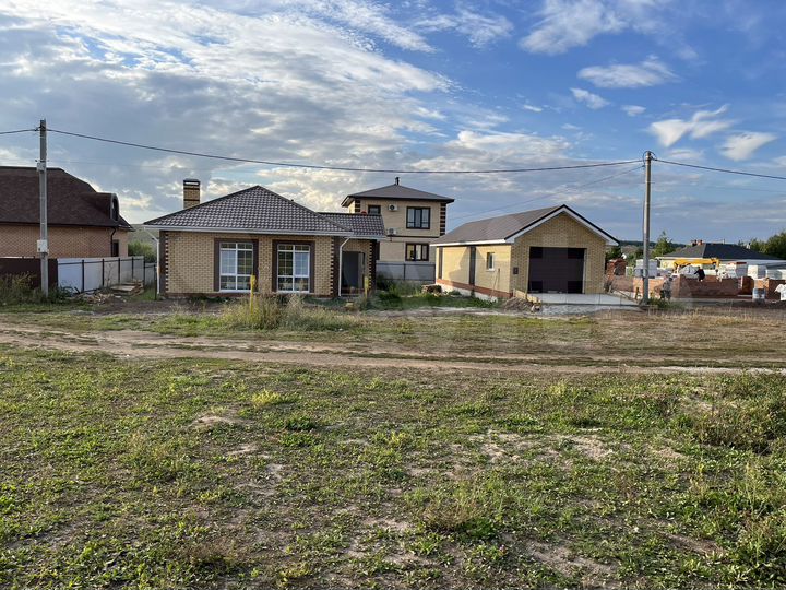 Коттедж 95 м² на участке 5 сот.