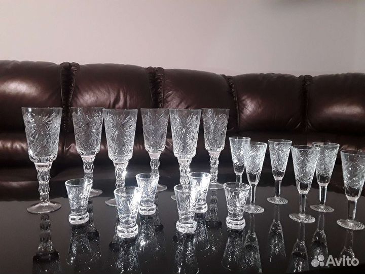 Хрустальный сервиз кубки фужеры рюмки