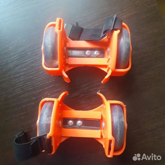 Ролики на обувь