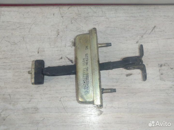 Ограничитель двери Ford Transit 2.4DI F4FA 2005