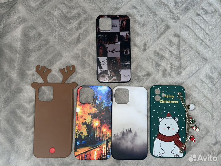 Чехлы на iPhone 12