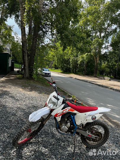 Motoland crf 250