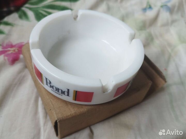 Пепельница bond