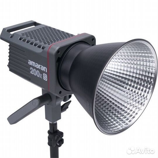 Осветитель Aputure Amaran 200x S