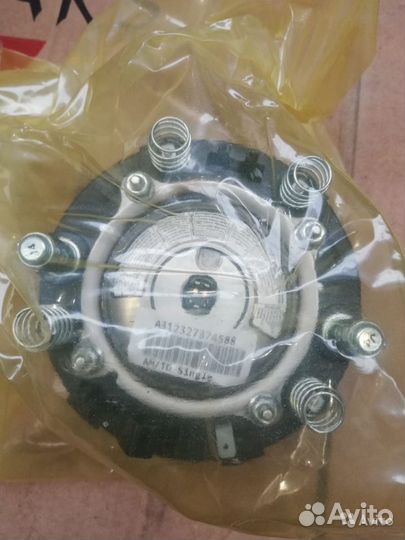 Подушка безопасности Kia Cerato 569001M000WK