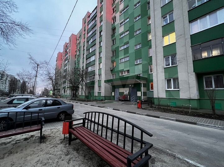 4-к. квартира, 77,2 м², 1/9 эт.