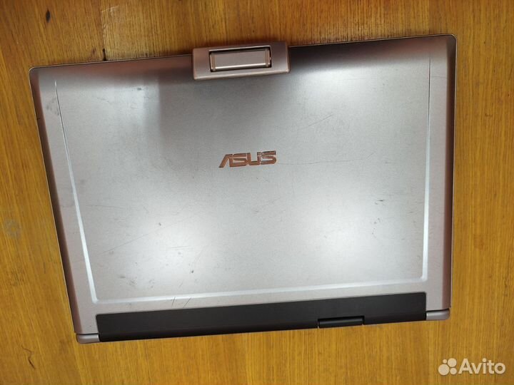 Ноутбук asus F5RL