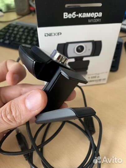 Вебкамера dexp m100r1 1080p