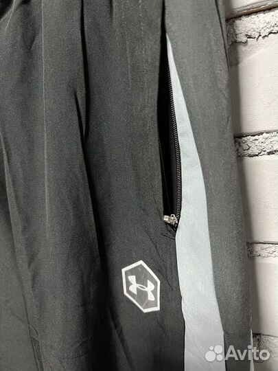 Бриджи шорты Under Armour