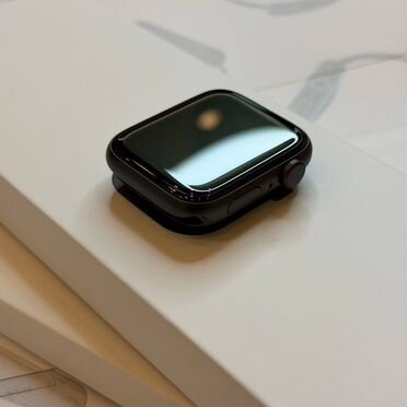 Apple Watch SE 44mm 2025 Новые