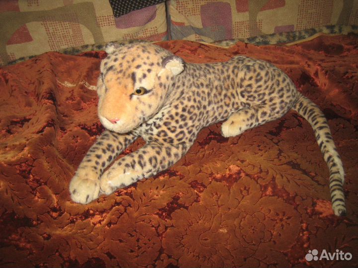 Пятнистый леопард