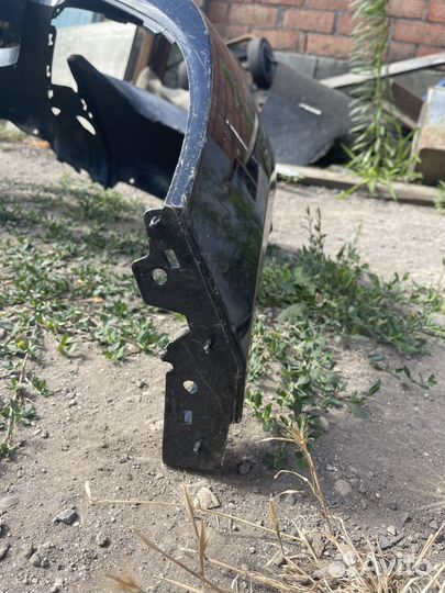 Передний бампер BMW X6, фара