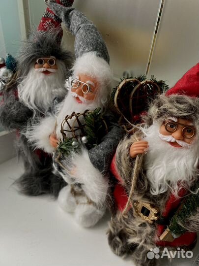 Дед мороз под елку Санта Клаус подарок новый год