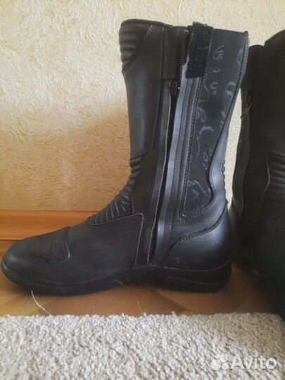 Мотоботы Gaerne black rose gore-tex 39р. Италия