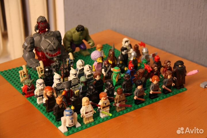 Lego минифигурки