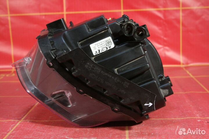 Фара левая Hyundai Santa Fe