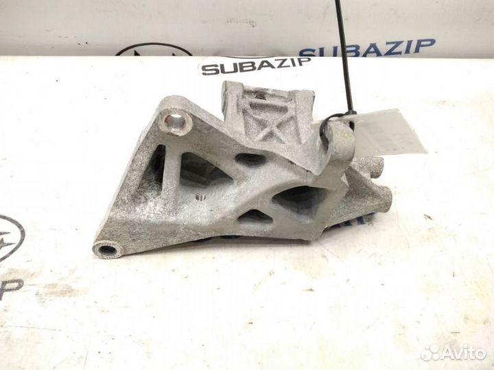 Кронштейн крепления компрессора кондиционера